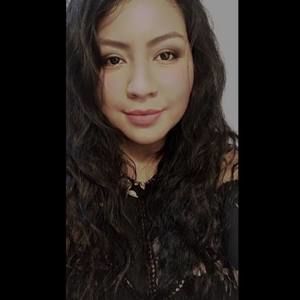 Meet your Posher, Aleida